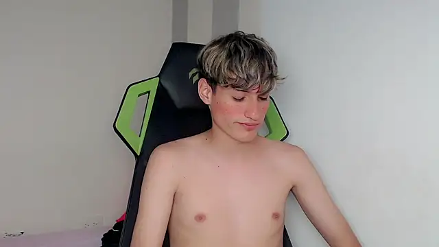 Онлайн чат XXX Pablito_junior