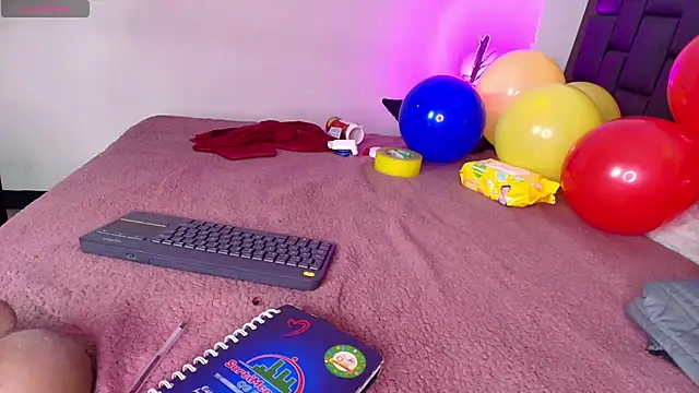EllenaBoobs_ 即時 XXX 聊天