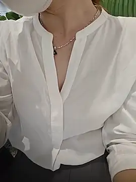 Czat XXX na żywo – Baby-Linh