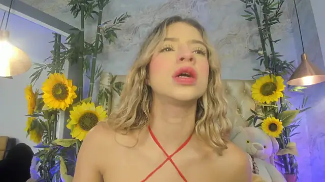 Czat XXX na żywo – LittleeJaz