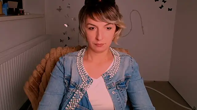 Czat XXX na żywo – Lana_Foxyy