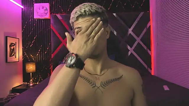 dominic_connor's Live XXX Chat