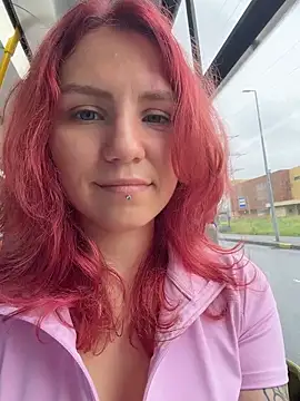 Živý XXX chat -Straycat-