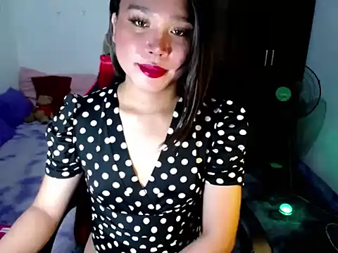 sofiathe1st Live XXX-chat
