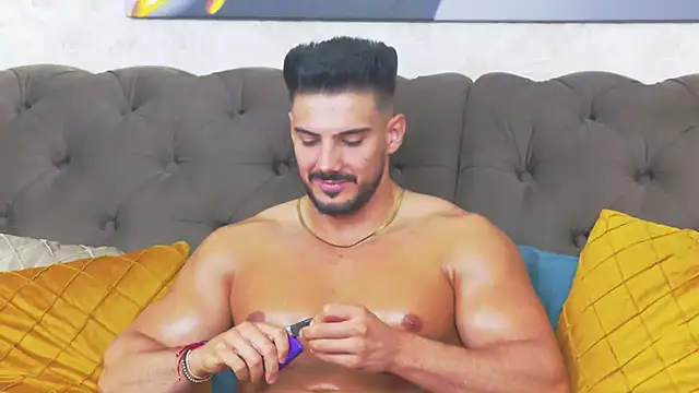 DustinKeent Chat XXX live