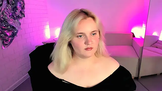 KathyBriggs' Live XXX Chat
