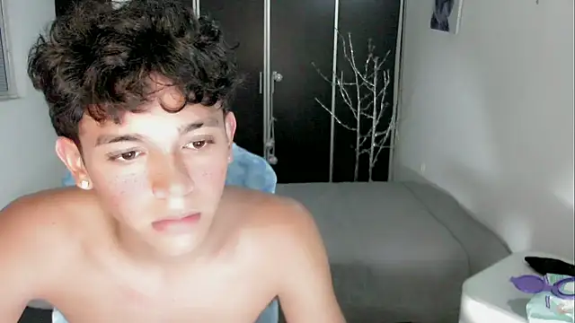 2c_Bby Chat XXX in diretta