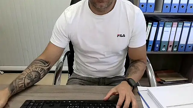 Chat +18 de Evasionee ao vivo