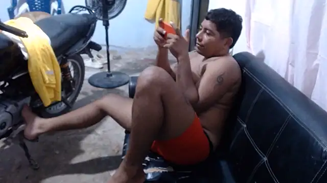 Chat XXX en directo de master_juju1924