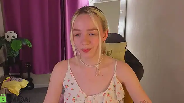 R0cket_bunny Chat XXX in diretta