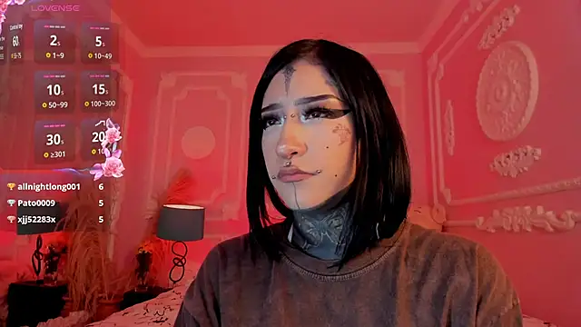 Kat_VonDe 即時 XXX 聊天
