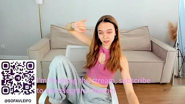Czat XXX na żywo – Sofa_Vleifo