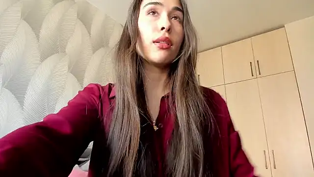 צ'אט XXX בשידור חי של Bambiii_bby