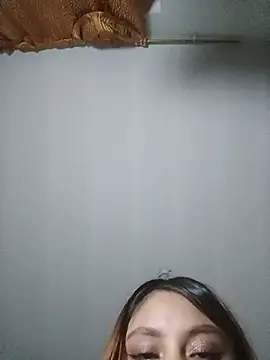 Emma_Evanns_ Chat XXX in diretta