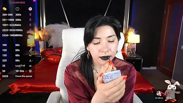 Chat XXX en directo de EmilyCandyy