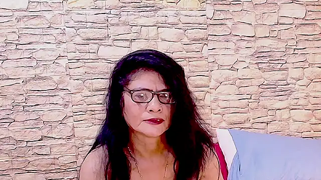 IndianAllure – Naživo XXX chat