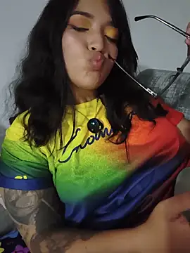 Thanilopera's Live XXX Chat
