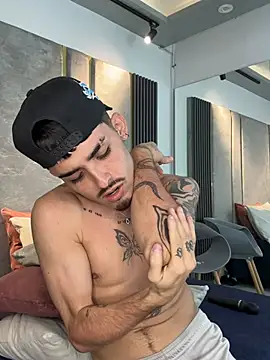 Czat XXX na żywo – NikoStone_