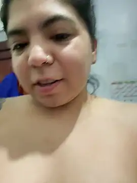 צ'אט XXX בשידור חי של kimmiakiss22
