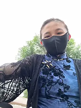 yinyin326 现场XXX聊天