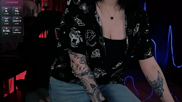 WesleeGray Chat XXX in diretta