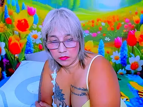 Chat XXX en directo de indianroxy