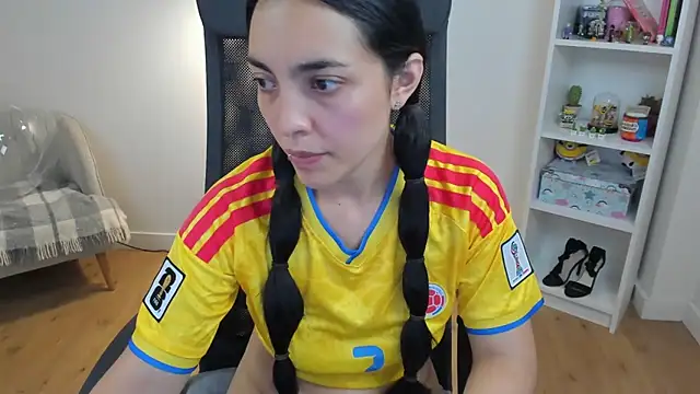 _BellaEvans_'s Live XXX Chat