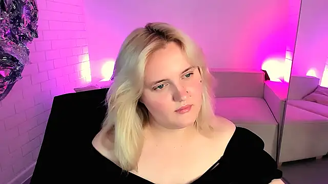 KathyBriggs Live XXX-Chat