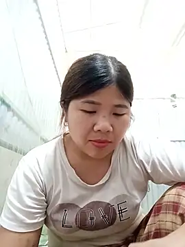 Seoi_kiee Chat XXX in diretta