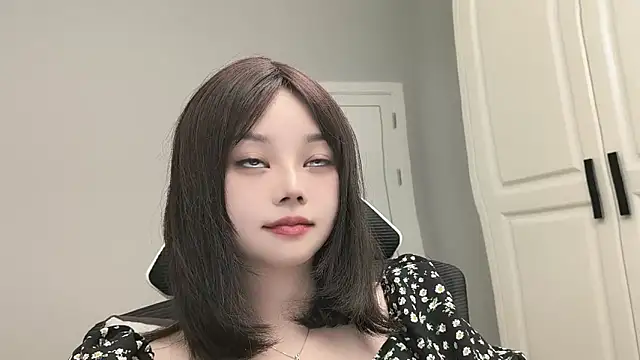 lumina88889 Live XXX Chat