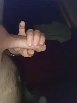 Webkamerová show AndresvargasQ123