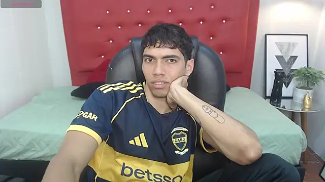 Živý XXX chat Hanx_Diincel