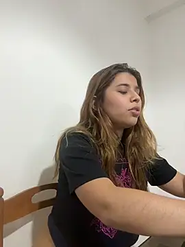 baddieasiantv's Live XXX Chat