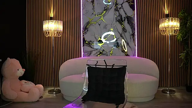 צ'אט XXX בשידור חי של anneswhite