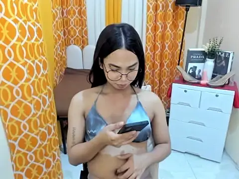 TsAlexa_Blaire Chat XXX in diretta