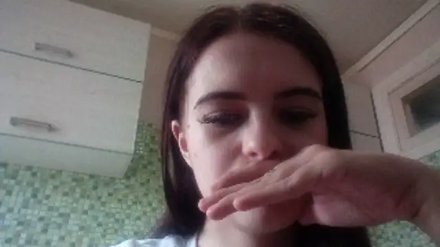 KikiAmino Adlı Modelin Canlı XXX Sohbeti