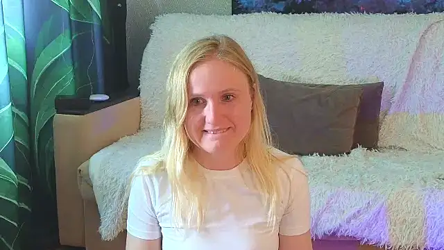Czat XXX na żywo – Lanavi_Smile