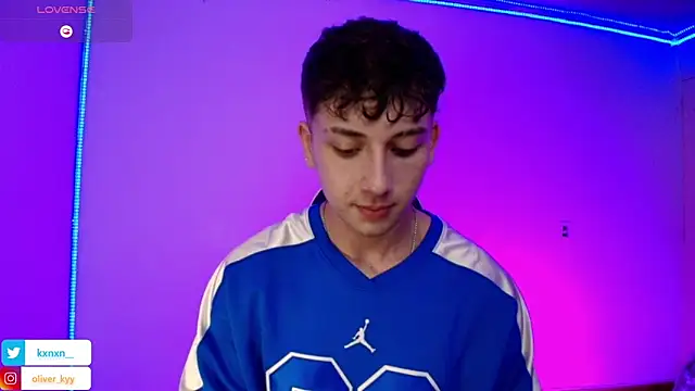 Онлайн чат XXX OLIVER_K