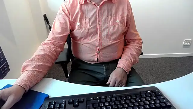 Živý XXX chat Buggemann