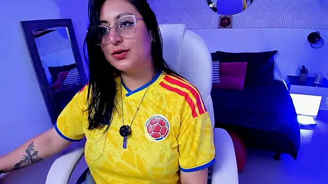 Czat XXX na żywo – Amber_gold_