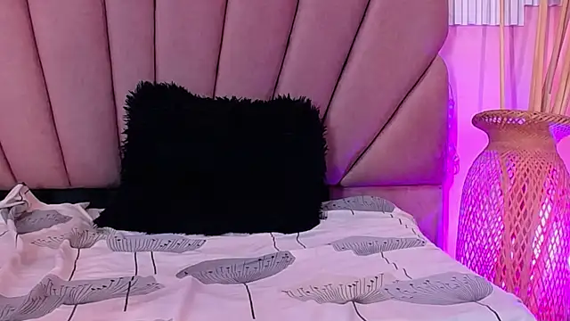 Živý XXX chat Kyomi_Hunt