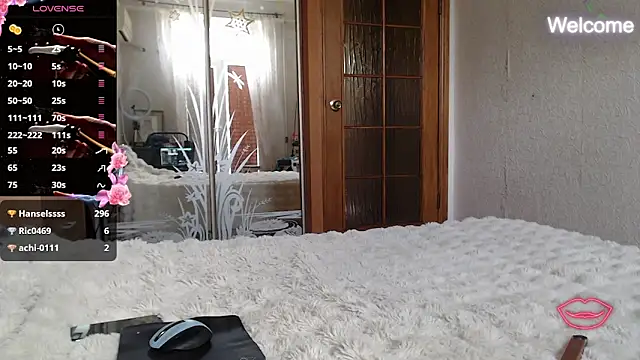 Chatroom XXX en direct de Yevgeshka-Milashka