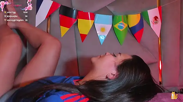 Czat XXX na żywo – KimDevinne