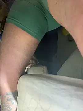 XXX chat uživo modela GusanoDelicioso