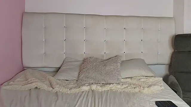 emilly_duque 即時 XXX 聊天