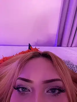 Chat XXX en directo de MiaAdams21