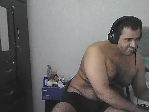 Chat +18 de IronSideBear ao vivo