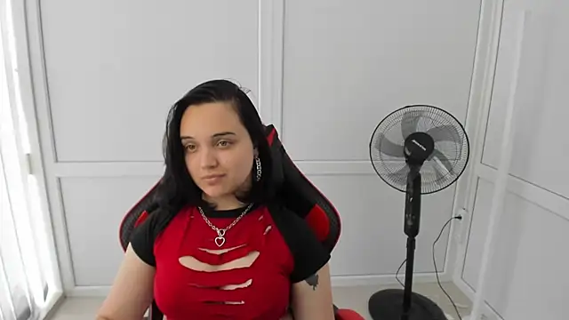 Caroline_cutte: онлайн-секс-чат