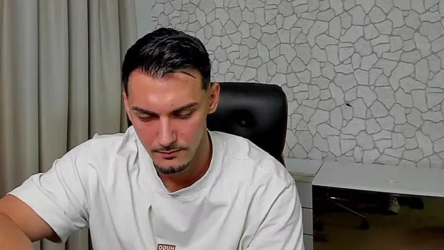 ClintMastersn Live XXX chat