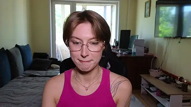 MalvinaBlum's Live XXX Chat